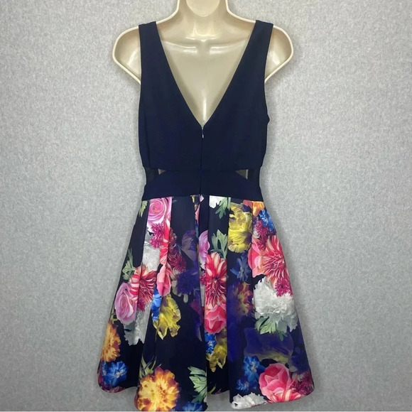 Xscape Solid Floral Deep V Neck Cut Out Fit and Flare - Picture 4 of 9